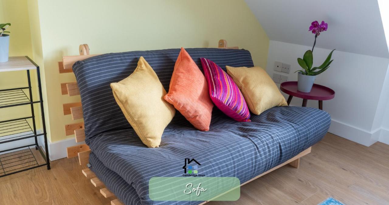 Diamond 2br Apartment-central-parking-walk To City & Train Station Apartment