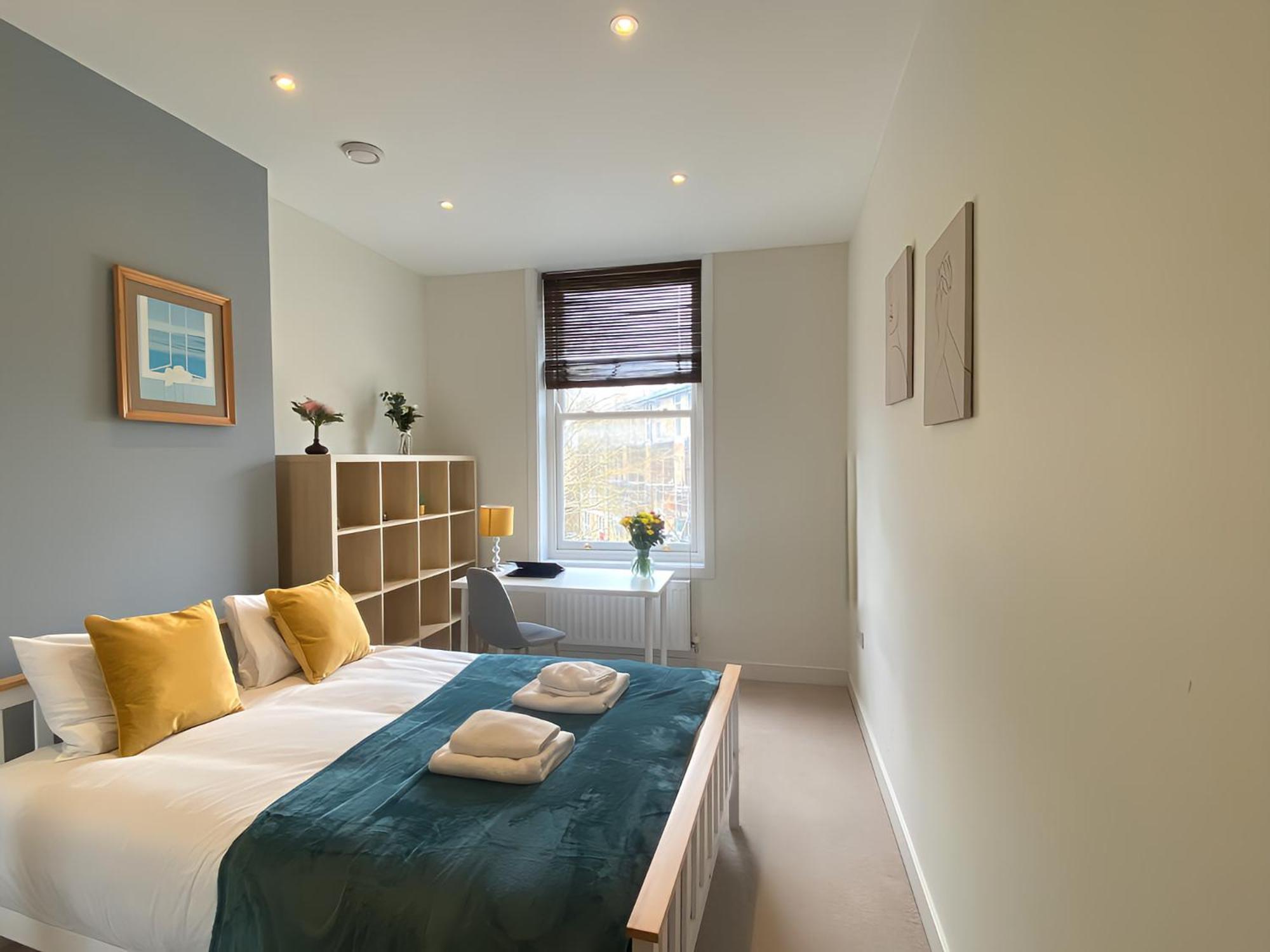 Diamond 2br Apartment-central-parking-walk To City & Train Station *