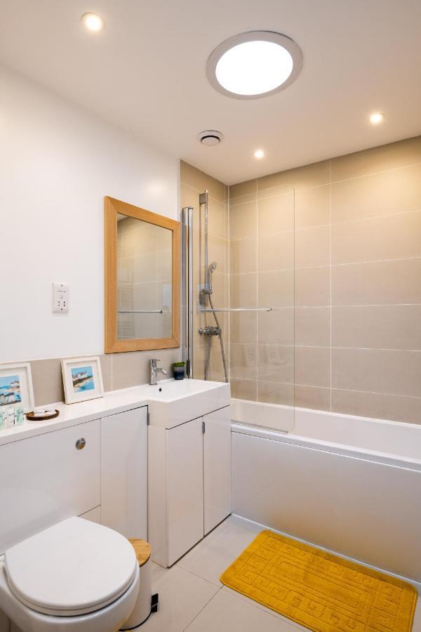 Diamond 2br Apartment-central-parking-walk To City & Train Station Cambridge